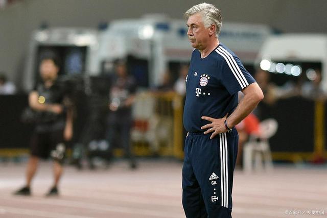 霍伊伦欧战赛打进8粒非点进球 与同期哈兰德一样